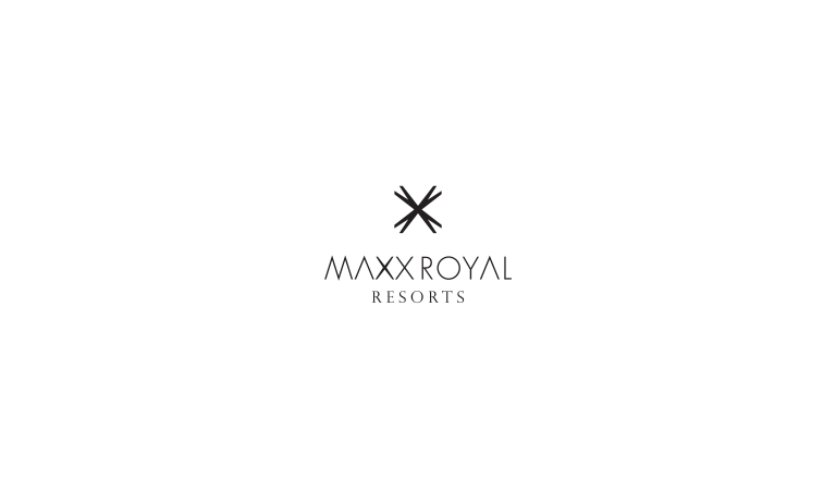 Maxx Royal